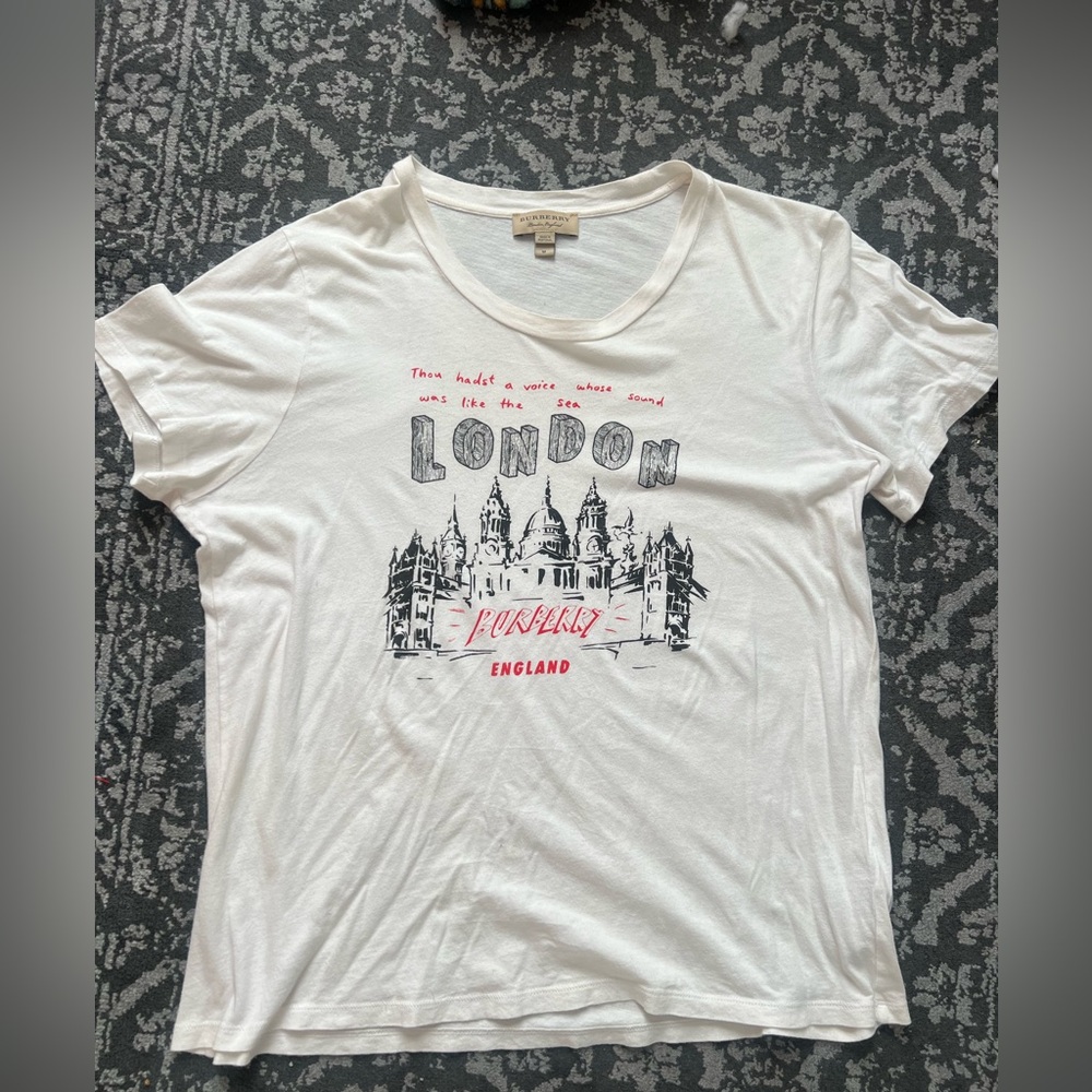 BURBERRY T-shirt